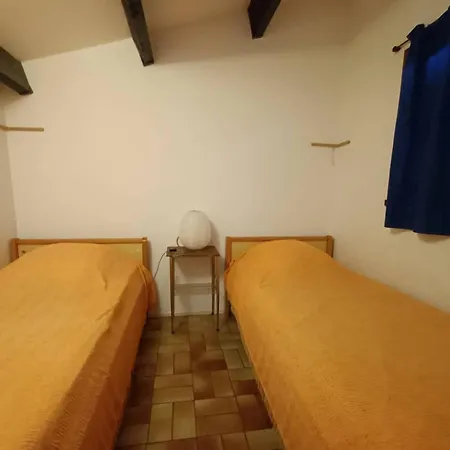 Maison Proche Avec Parking Privã© - 6 Pers. - Fr-1-619-169 *